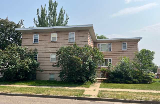 550 1st St E photos photos 550 1st St E photos photos