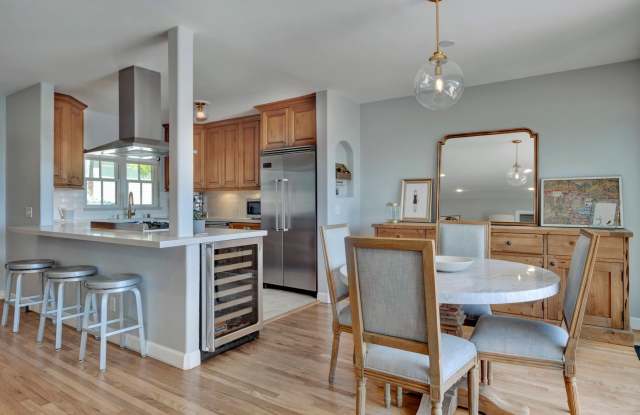 Beautiful 4 Bedroom 3 Bath Lower Riviera Condo with Ocean Views! photos photos