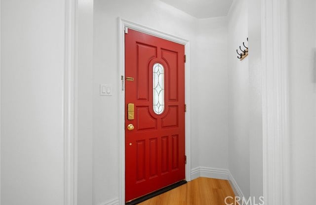 1020 Olmsted Drive Gallery 2