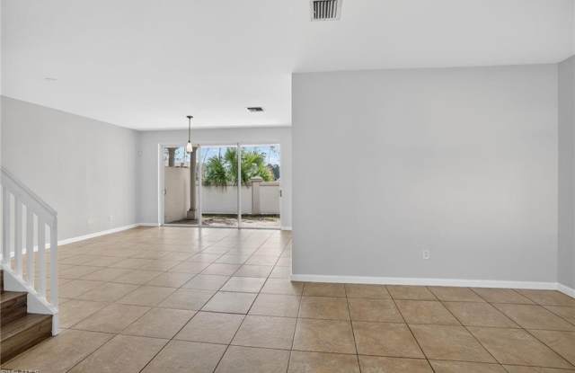 7013 Romana Way Gallery 2