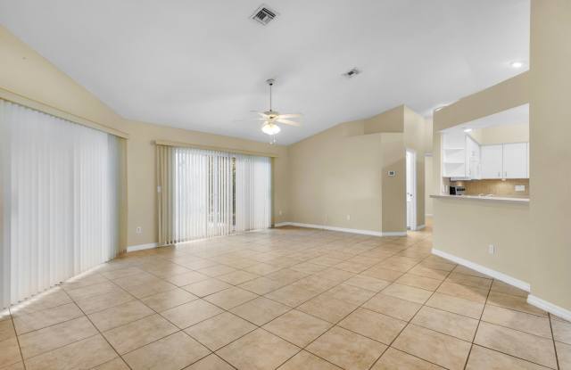 3 Bedroom 2 Bathroom Rental Gallery 4