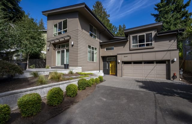 10644 Bartlett Ave NE photos photos