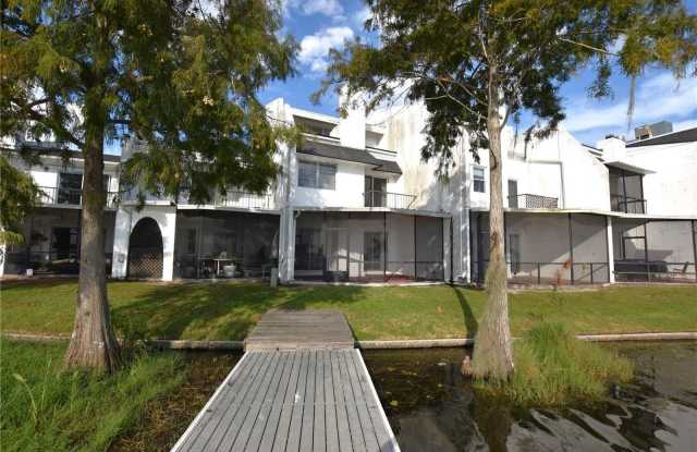 2215 9TH ST SE - 2215 9th Street Southeast, Winter Haven, FL 33880