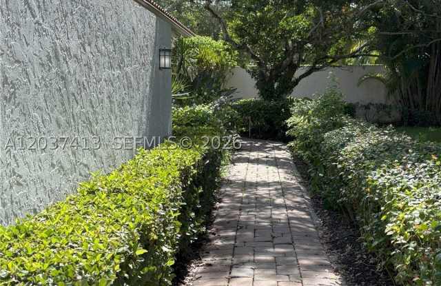 2538 Windsor Way Ct Gallery 2