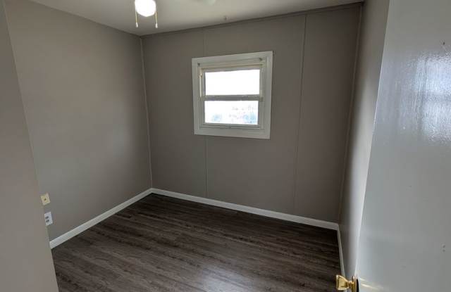 7 Garnet Ct Gallery 4