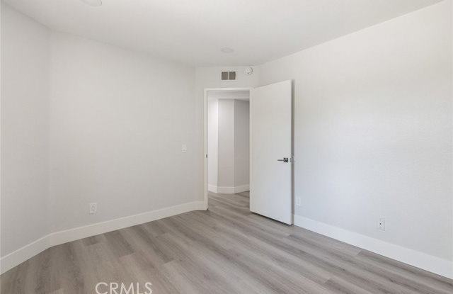 74 Stanford Gallery 1