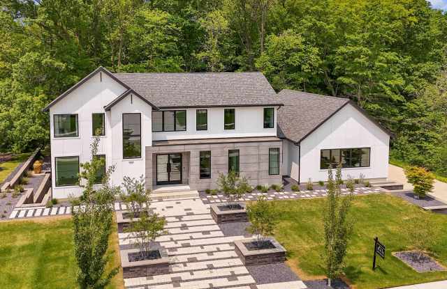 5587 Stonebridge Drive photos photos