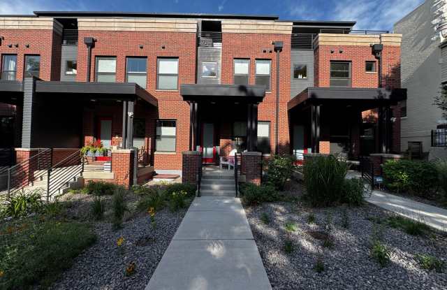 Elegant Cheesman Park Townhome photos photos