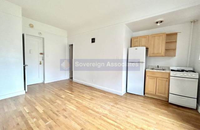 936 West End Avenue photos photos