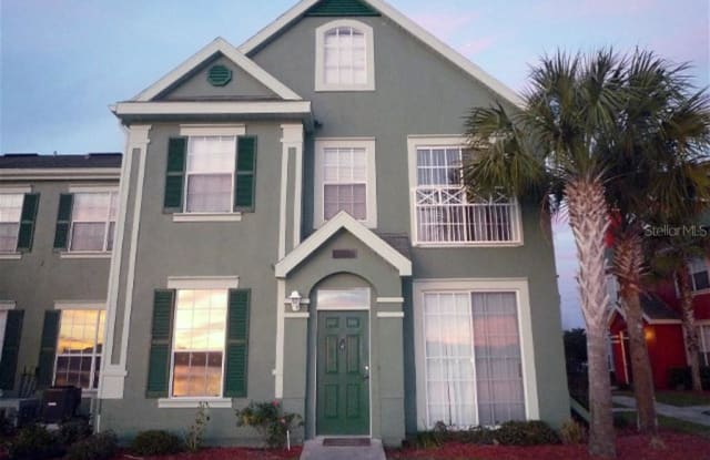9052 LAKE CHASE ISLAND WAY - 9052 Lake Chase Island Way, Westchase, FL 33626