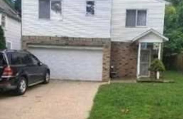170 Manhattan Avenue - 170 Manhattan Avenue, Bergen County, NJ 07666