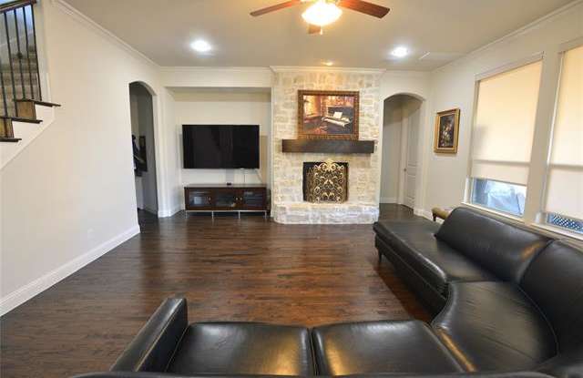 461 Tablerock Drive Gallery 3