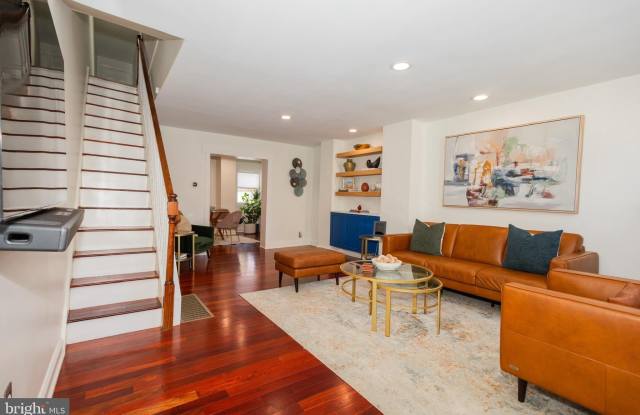 2528 CARPENTER STREET - 2528 Carpenter Street, Philadelphia, PA 19146