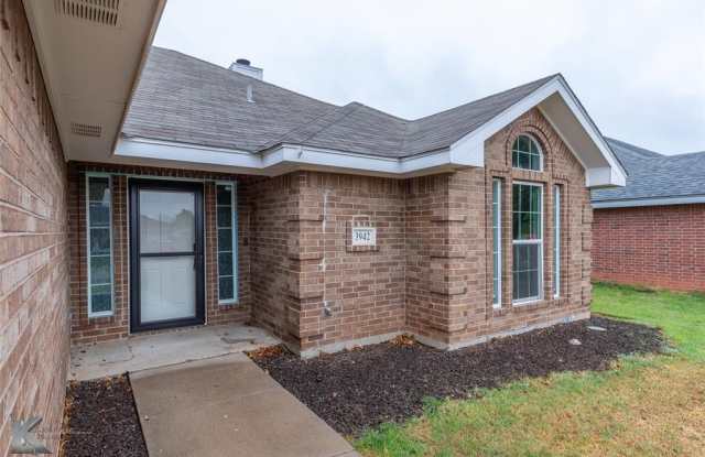 3942 Notre Dame Circle photos photos