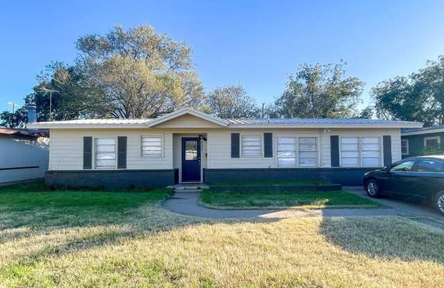4203 38th Street - 4203 38th Street, Lubbock, TX 79413