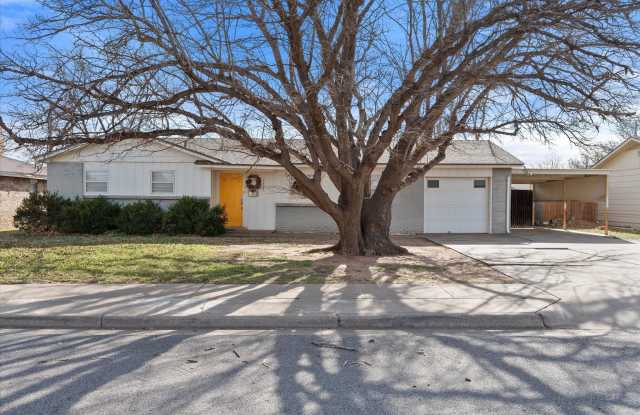 4803 8th Street photos photos