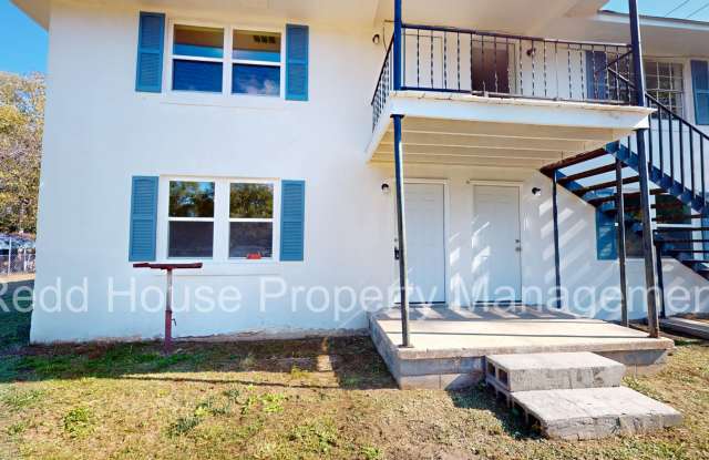 121 Grimes Street - 3 photos photos