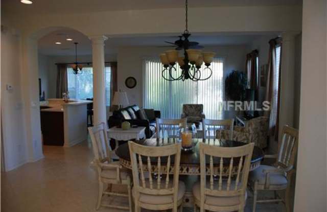 8119 Villa Grande Court Gallery 4