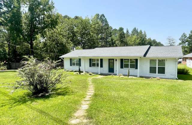 3 Bedroom/ 1.5 bath in Brandon 042! photos photos