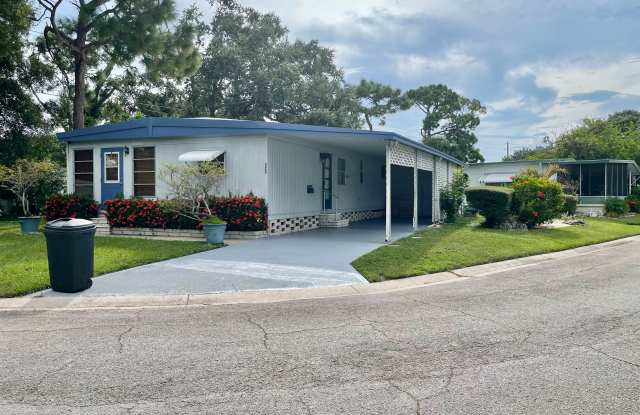 7001 142nd Ave N photos photos