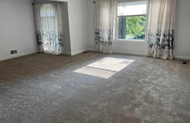 904 Trombley photos photos