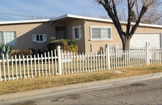 815 W Avenue H7 photos photos