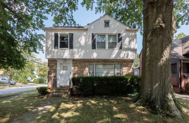 3827 Covington Rd photos photos