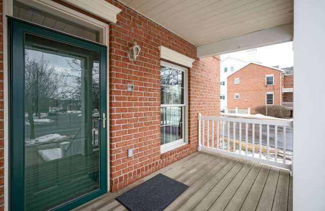 6025 Cottontail Trail Gallery 4