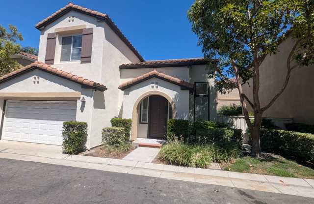 Beautiful Renovated 4-Bedroom Home in Westpark – Irvine! Gallery 1
