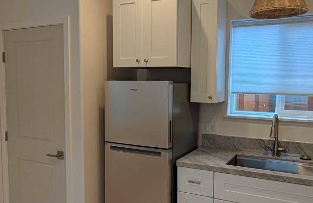1725 Spur Ridge Lane Gallery 4