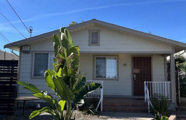 58 Marys Avenue - 58 Marys Avenue, Bay Point, CA 94565 58 Marys Avenue - 58 Marys Avenue, Bay Point, CA 94565