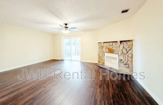 5811 Liska Dr Gallery 4