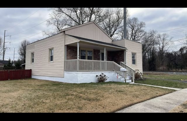 44 Glover Ave - 44 Glover Avenue, Mount Ephraim, NJ 08059