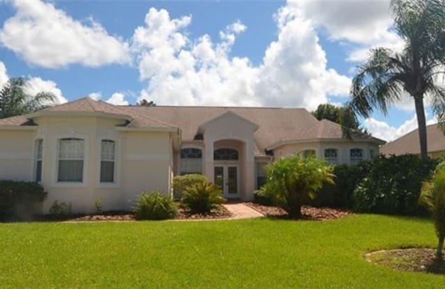 607 Viana Court - 607 Viana Court, Winter Springs, FL 32708