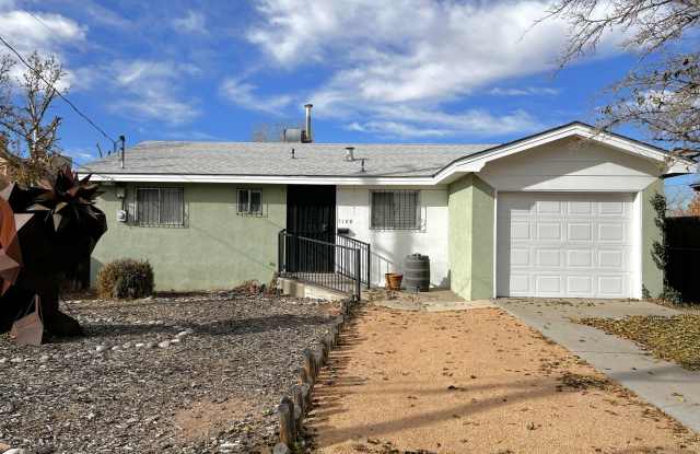 Lovely 2 Bedroom, 2 Bath Home Near Old Town! Available Now! - 1109 12th Street Northwest, Albuquerque, NM 87104