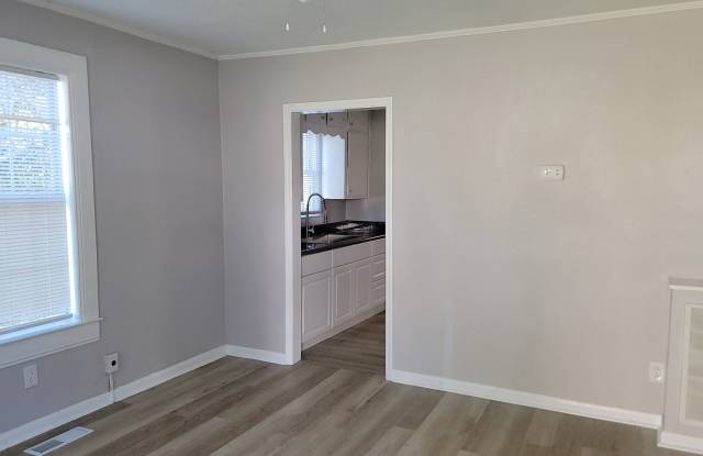 2 bedroom 1 bath house - 3 minutes from Northshore, Chattanooga Gallery 4