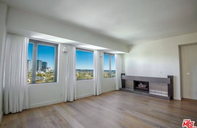 10520 Wilshire Blvd Gallery 2