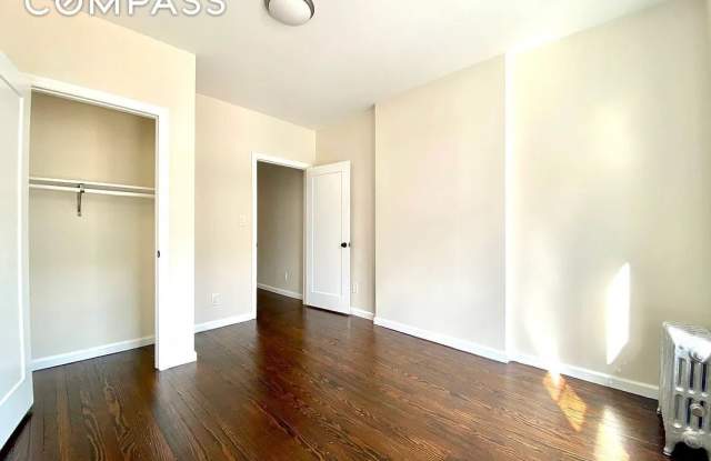 39-25 29th Street - 39-25 29th Street, Queens, NY 11101