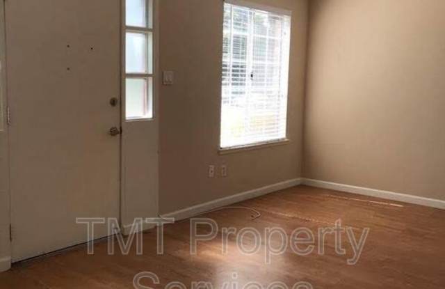 6503 Donegal Dr Gallery 3