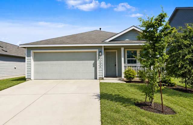 Charming 3-Bedroom Home in Bulverde - Realtor Commission: $500 Gallery 1