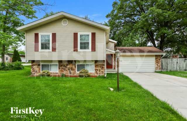 855 Windemere Avenue - 855 Windemere Avenue, Des Peres, MO 63131