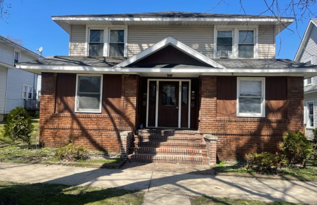 680 Strong Ave 1/2 - 680 Strong Avenue, Elkhart, IN 46514
