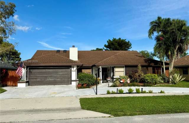 13647 Barberry Dr photos photos 13647 Barberry Dr photos photos