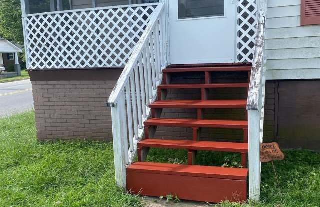 106 S Chapel Street photos photos