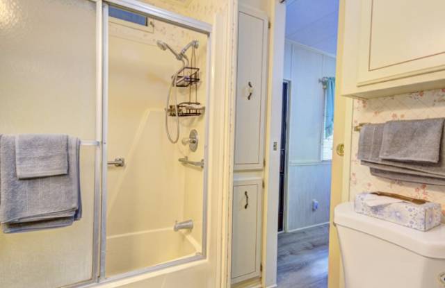 283 Buffalo Place photos photos