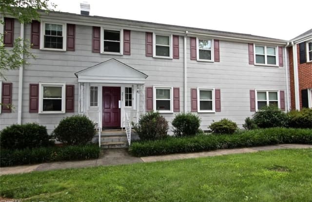 2515 #B Miller Park Circle - 2515 Miller Park Cir, Winston-Salem, NC 27103