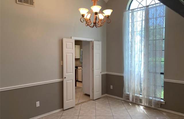 333 Clear Haven Drive Gallery 4