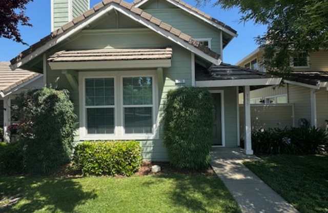 Gorgeous updated gated community unit! photos photos