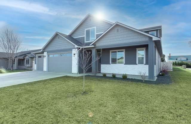 2825 Dogwood Avenue photos photos