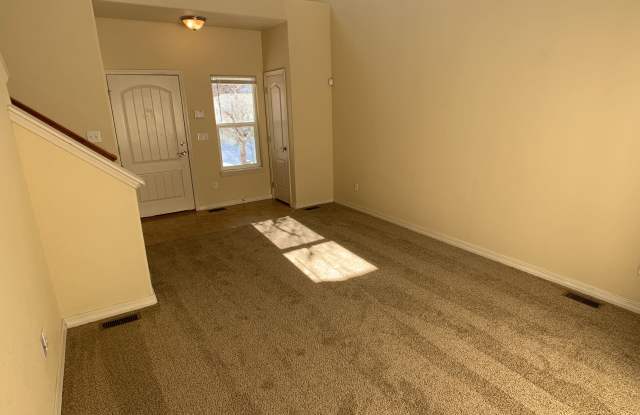 4140 Park Village Grv Gallery 3